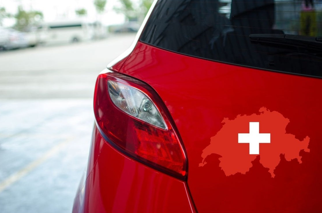 Schweiz Autoaufkleber – Klare Form, starkes Symbol