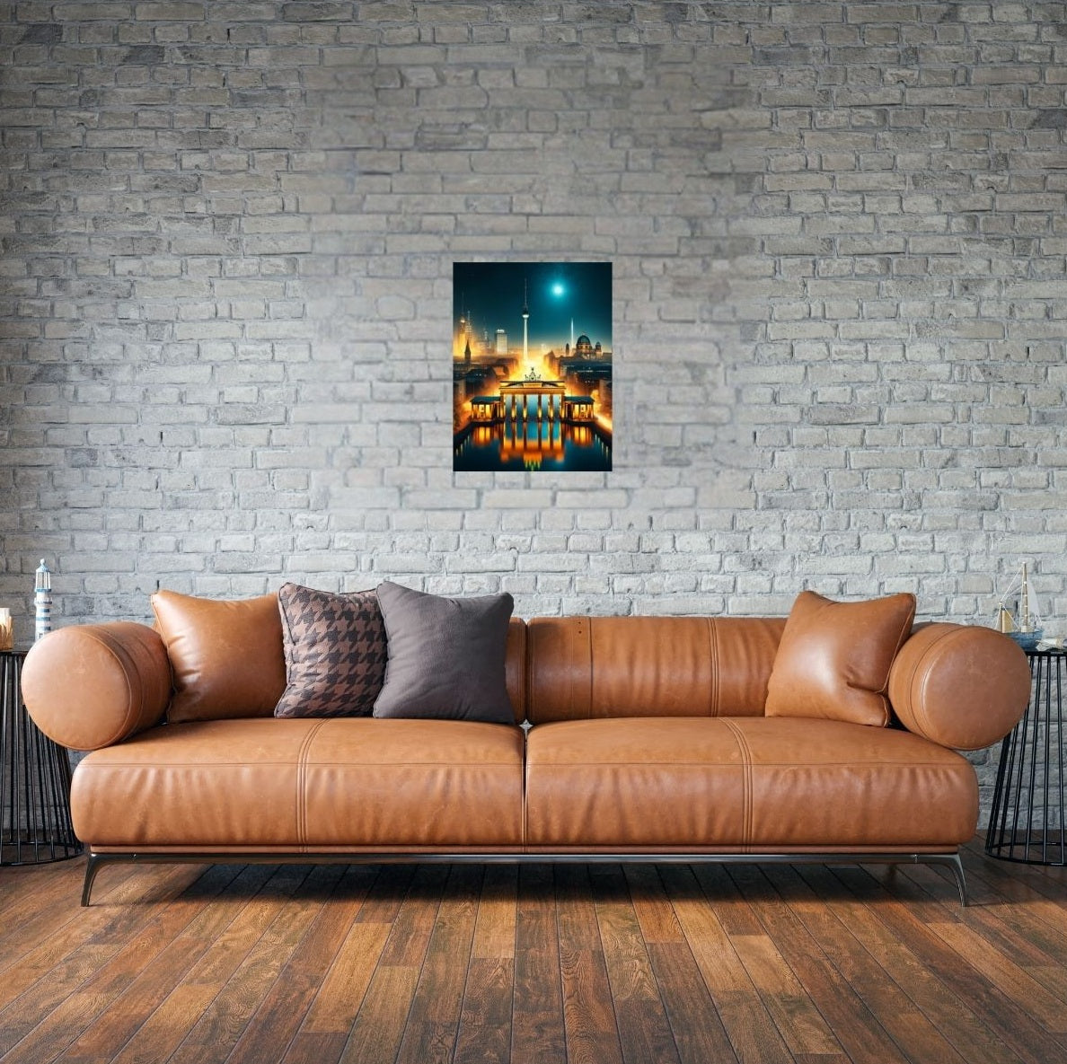 Modernes Interieur mit Berlin-Metallposter – Hauptstadt-Flair als leuchtendes Statement an der Wand.