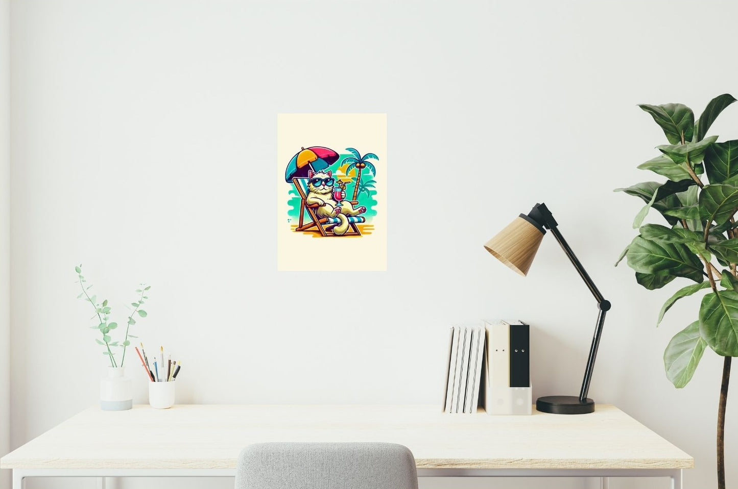 Illustration einer entspannten Katze mit Sonnenbrille und Cocktail im Liegestuhl am Strand – sommerliches Metallposter mit bunten Farben und Hochglanz-Finish