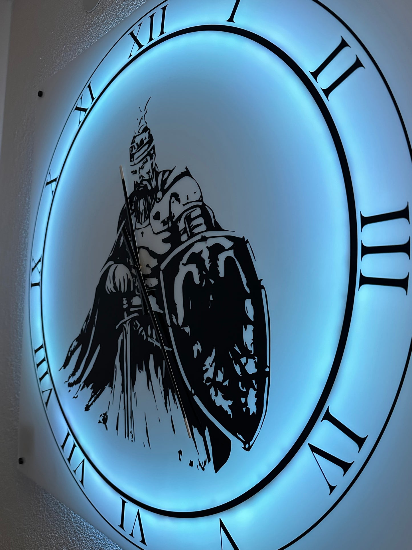 Wanduhr Skenderbeu